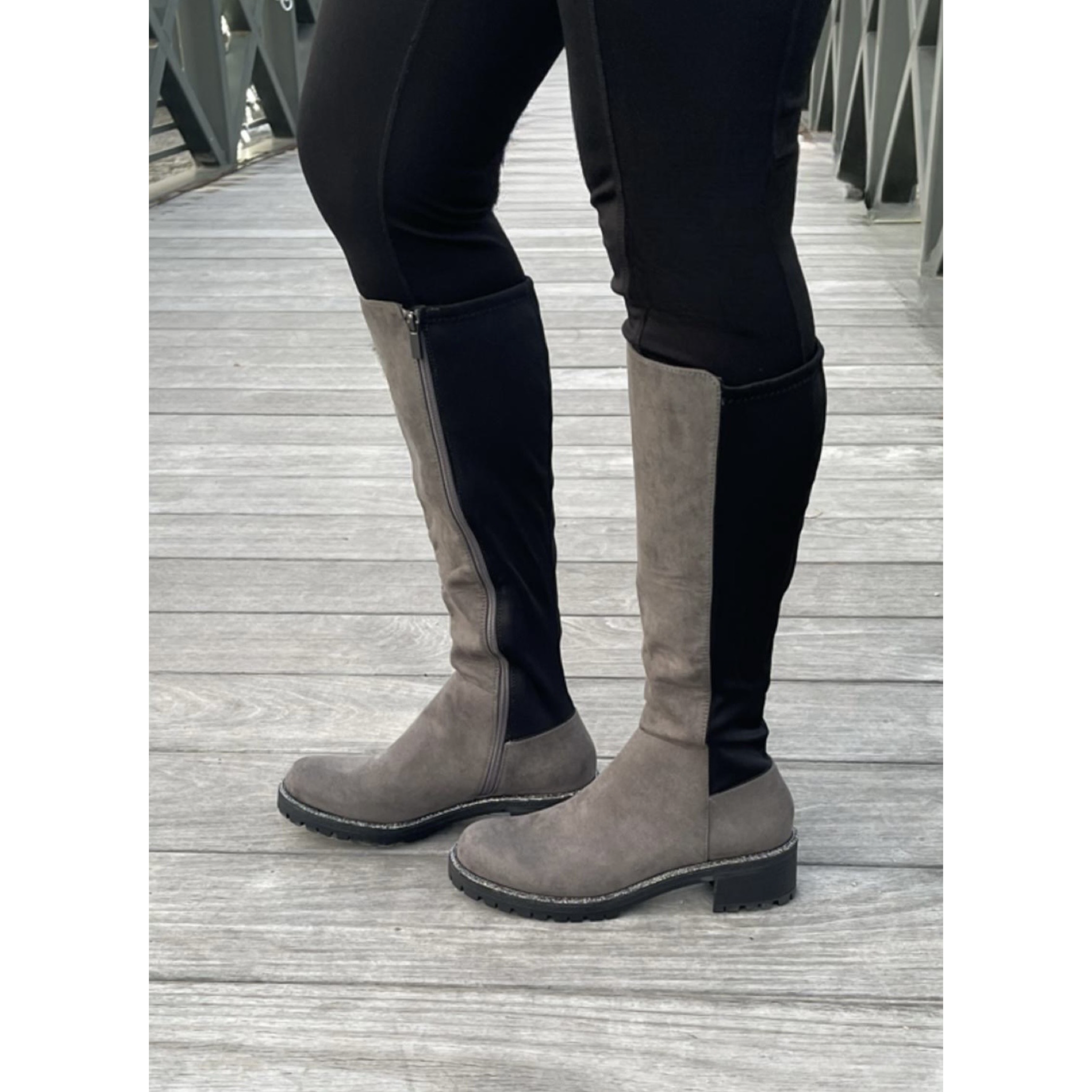Kenneth Cole Reaction Tate Jewel Stretch Tall Lug Riding Boots