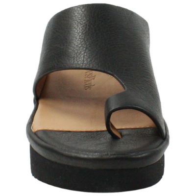 L'Amour Des Pieds Ahlina