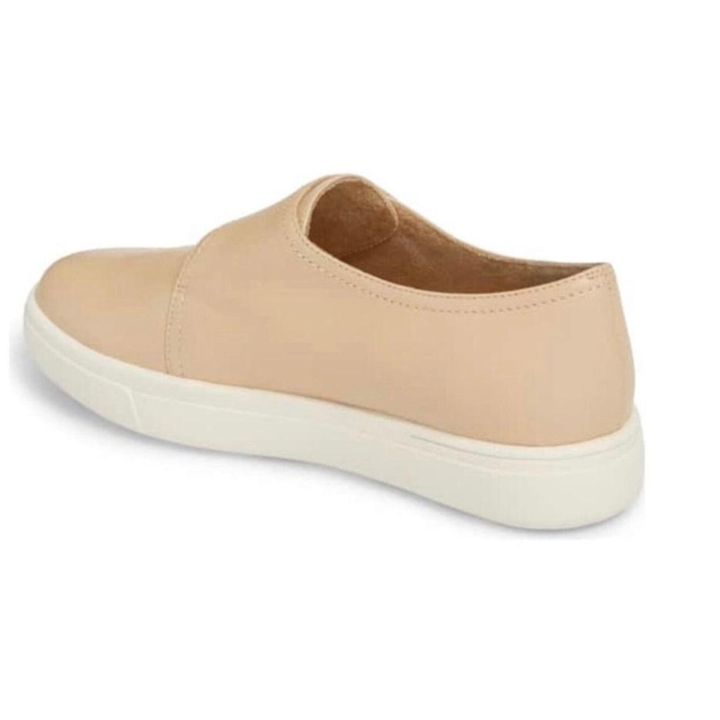 Vaneli Sport Oberon Sneaker Beige