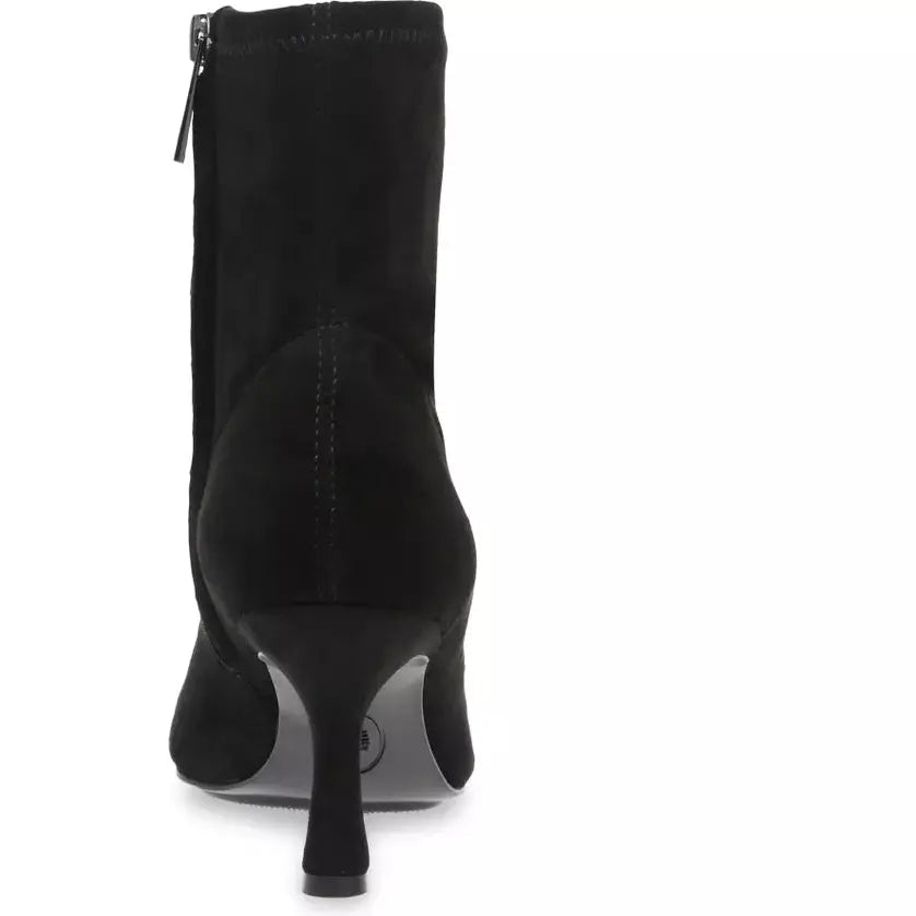 Anne Klein Reacher