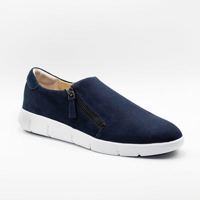 Vaneli Quiana Navy Sneaker