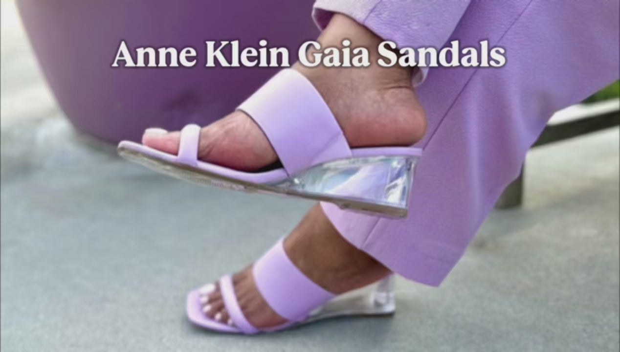 Load video: Anne Klien Gaia
