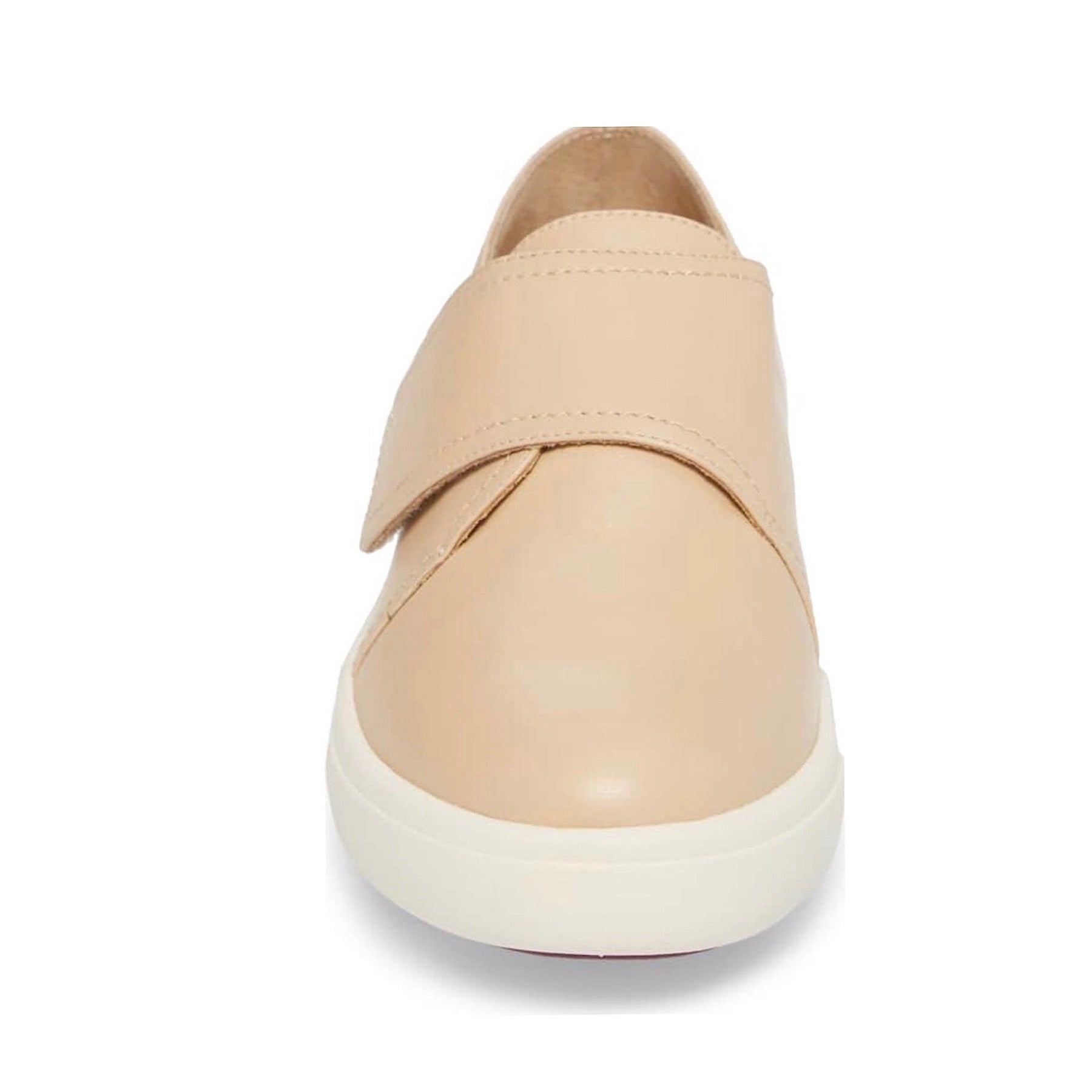 Vaneli Sport Oberon Sneaker Beige